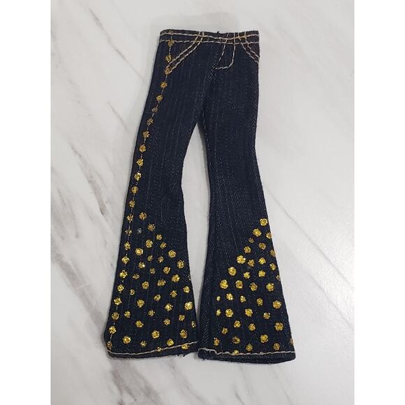 Bratz Cloe Passion 4 Fashion 3rd Edition Gold Studded Flare Jeans‎ Pants - Picture 1 of 3